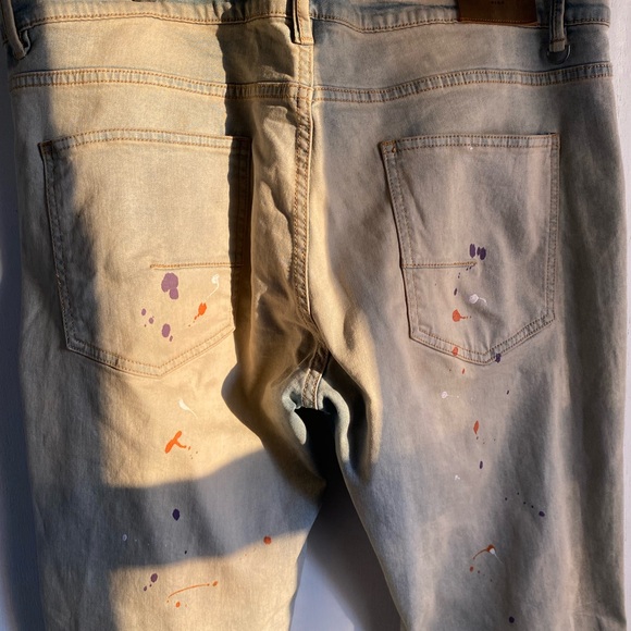 Jeans - Picture 5 of 14